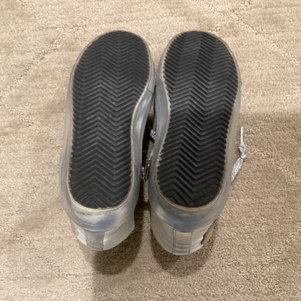 Sneakers - Picture 3 of 3